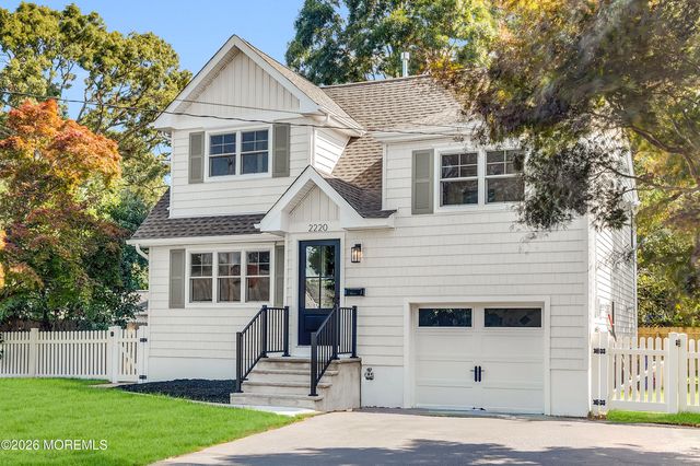 2220 Mahoney Drive, Point Pleasant, NJ 08742