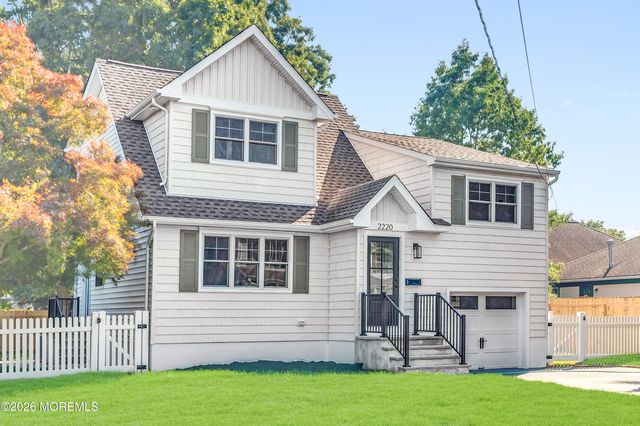 2220 Mahoney Drive, Point Pleasant, NJ 08742