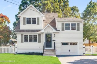 2220 Mahoney Drive, Point Pleasant, NJ 08742