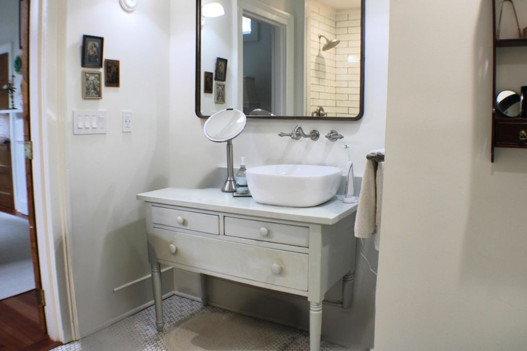 Image 26 of property listing at 408 S Gum Street, Summerville, SC 29483