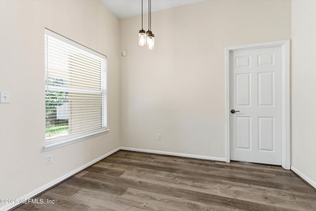 498 BRIDGEPORT Court, Jacksonville, FL 32218