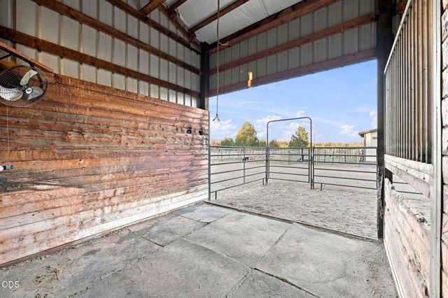 13714 SW Chipmunk Road, Terrebonne, OR 97760