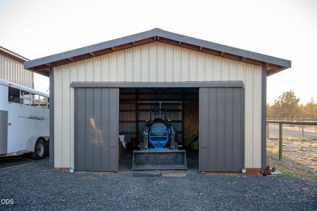 13714 SW Chipmunk Road, Terrebonne, OR 97760