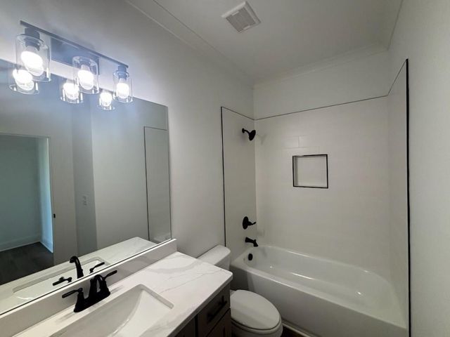 1297 PJ East Road, Covington, GA 30014