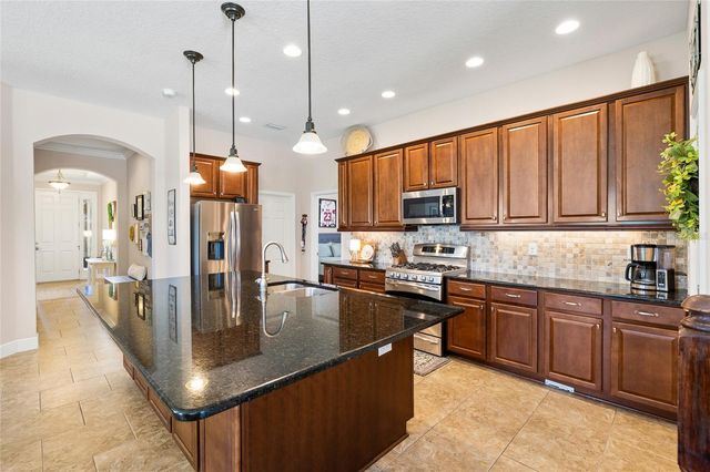 5406 SANDERLING RIDGE DRIVE, Lithia, FL 33547