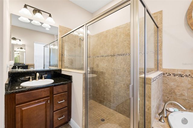 5406 SANDERLING RIDGE DRIVE, Lithia, FL 33547