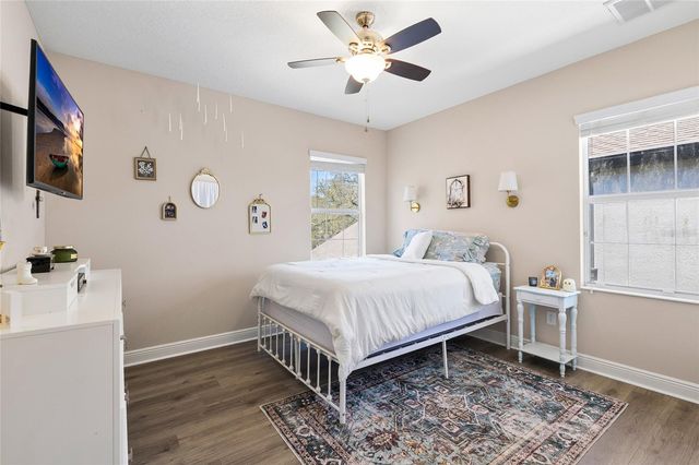 5406 SANDERLING RIDGE DRIVE, Lithia, FL 33547