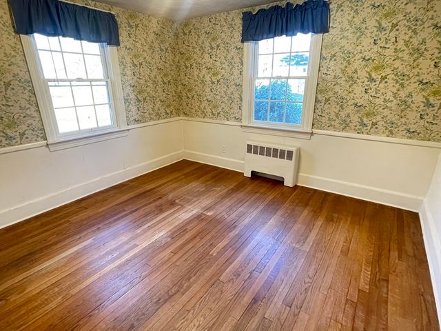 10 Millwood Cir, Framingham, MA 01701