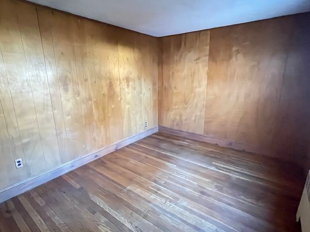 10 Millwood Cir, Framingham, MA 01701