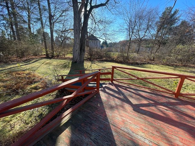 10 Millwood Cir, Framingham, MA 01701