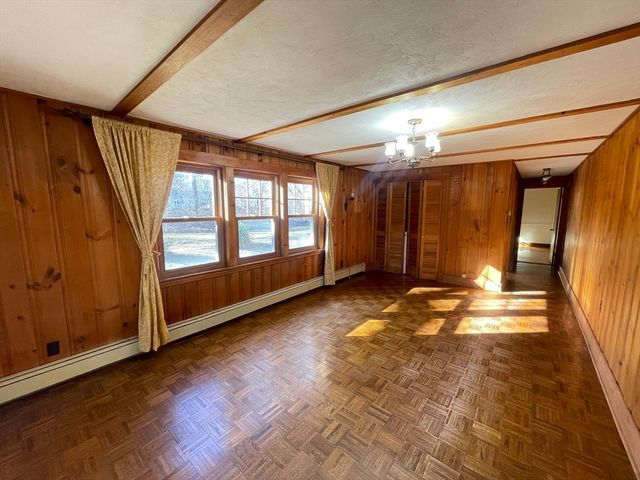 10 Millwood Cir, Framingham, MA 01701