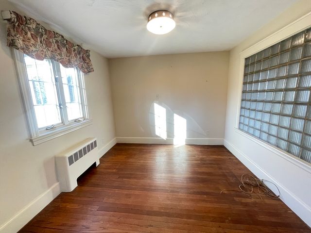 10 Millwood Cir, Framingham, MA 01701