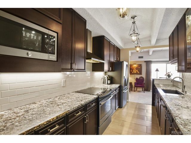 7877 E Mississippi Ave 807, Denver, CO 80247