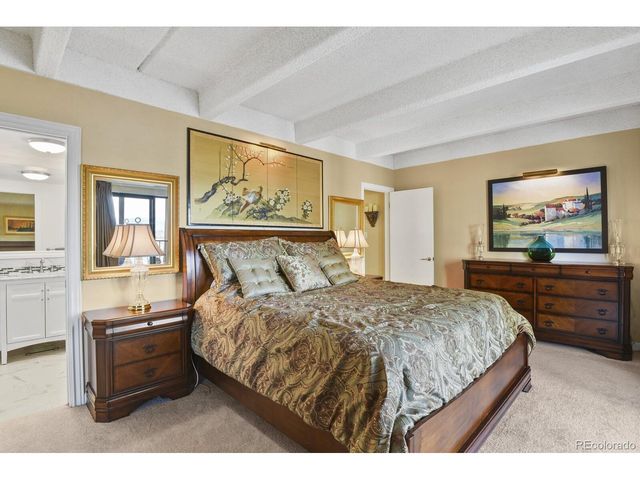 7877 E Mississippi Ave 807, Denver, CO 80247