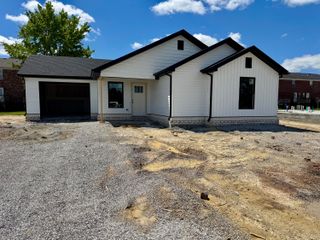 110 Bow Bridge Drive, Berea, KY 40403