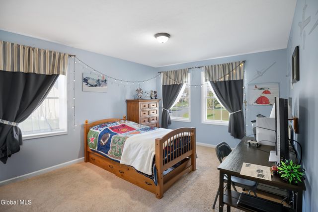 12 Magnolia Way, Ballston, NY 12019