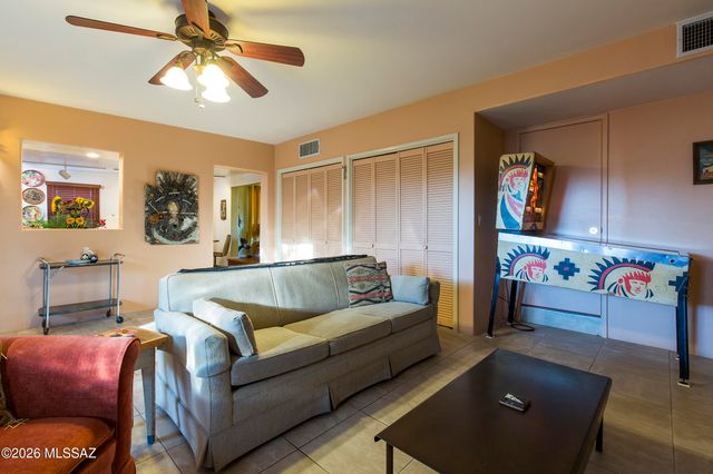 3825 N Tyndall Avenue, Tucson, AZ 85719