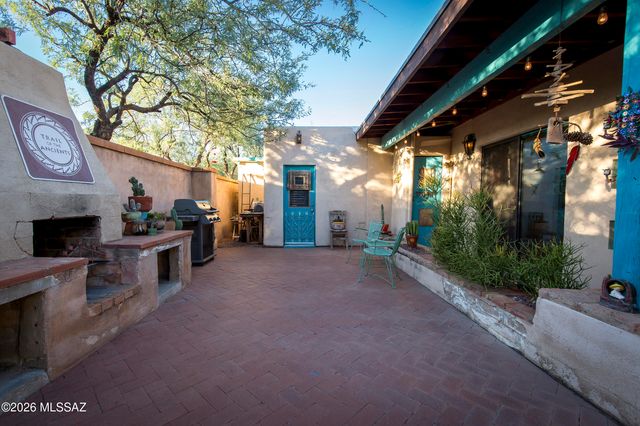 3825 N Tyndall Avenue, Tucson, AZ 85719