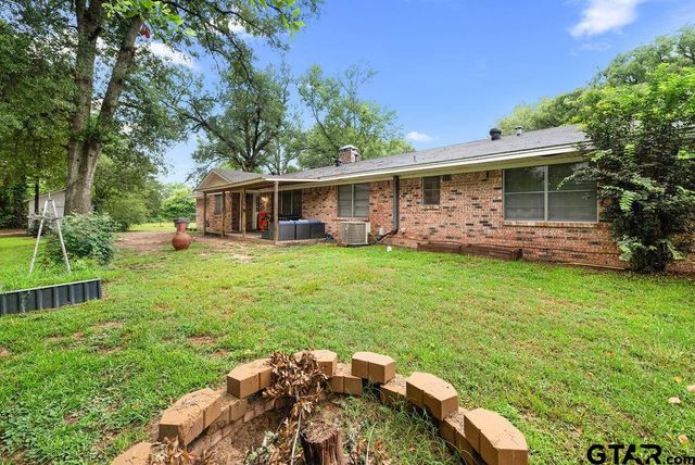 725 W BLAIR ST, Mineola, TX 75773