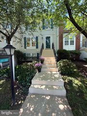 45275 GABLE SQ, Sterling, VA 20164