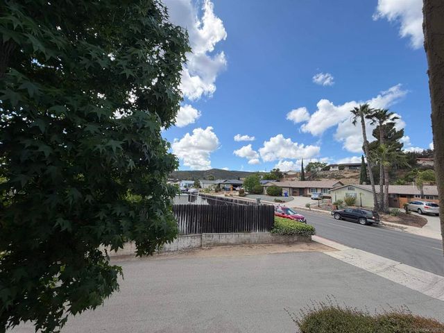 12609 Robison 201, Poway, CA 92064