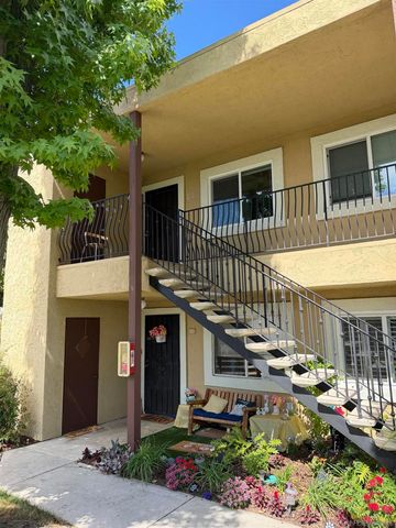 12609 Robison 201, Poway, CA 92064