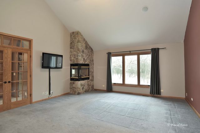 21714 Pringle Drive, Marengo, IL 60152