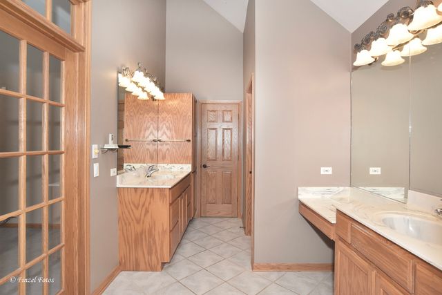 21714 Pringle Drive, Marengo, IL 60152