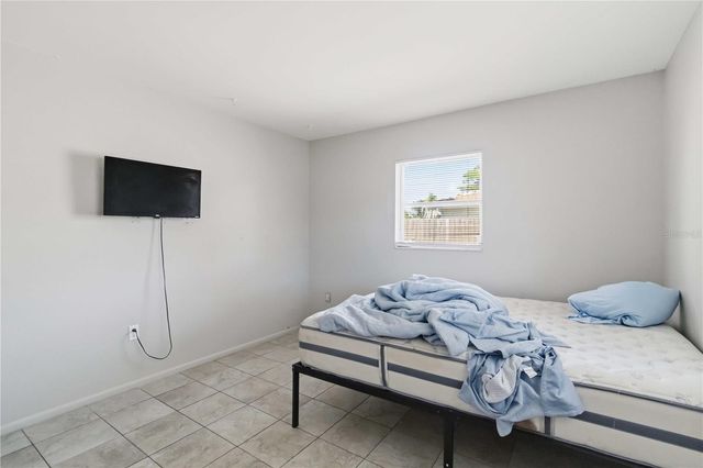 304 LANTANA AVENUE, Sarasota, FL 34243