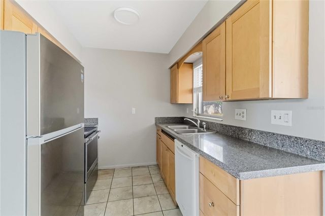 304 LANTANA AVENUE, Sarasota, FL 34243