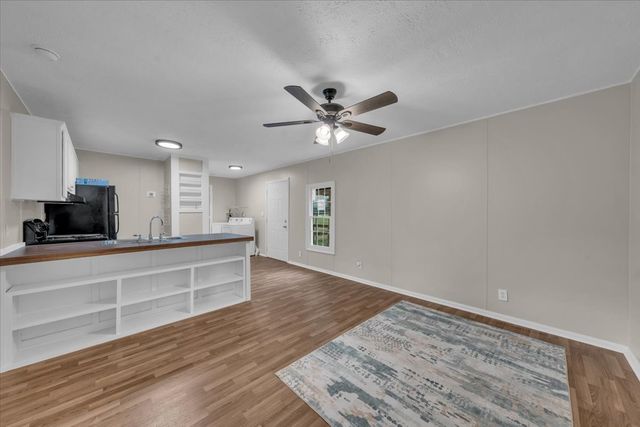 181 Medley Ln, Estill Springs, TN 37330