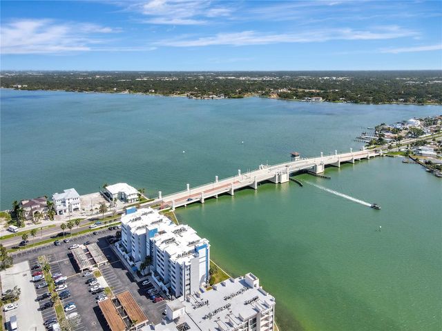 500 TREASURE ISLAND CSWY 109, Treasure Island, FL 33706