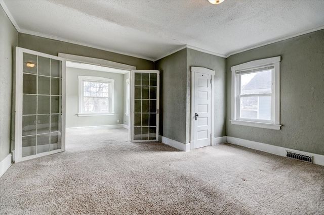 1712 23rd Street, Des Moines, IA 50310