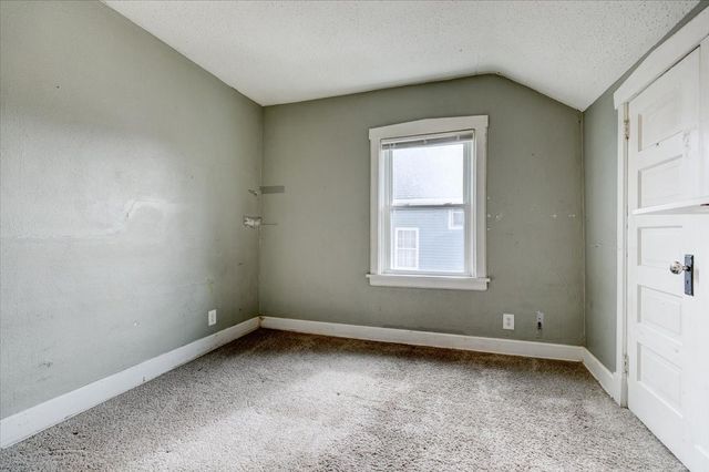 1712 23rd Street, Des Moines, IA 50310