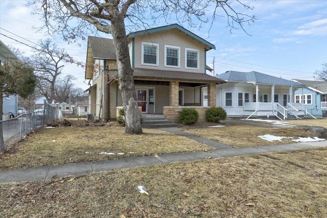 1712 23rd Street, Des Moines, IA 50310