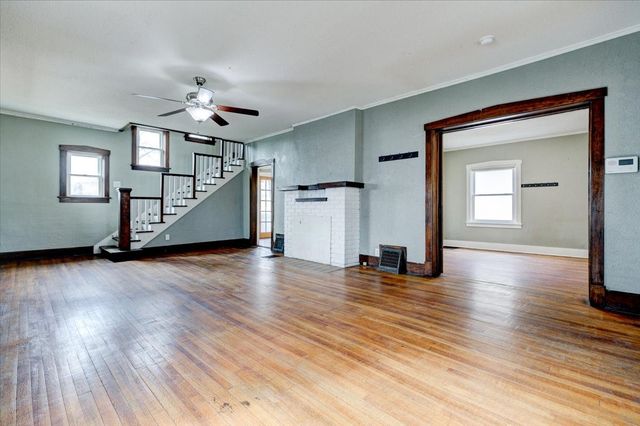 1712 23rd Street, Des Moines, IA 50310