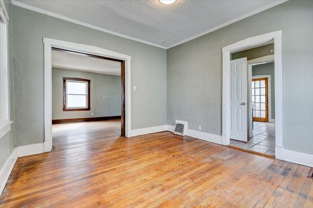 1712 23rd Street, Des Moines, IA 50310