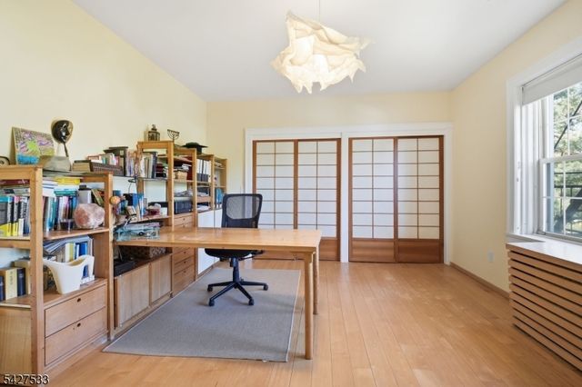 133 Summit Ave 43, Summit City, NJ 07901