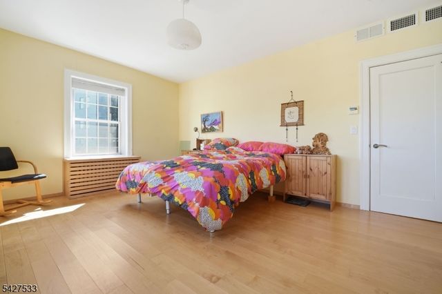 133 Summit Ave 43, Summit City, NJ 07901