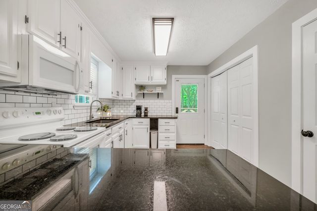 533 Chuli Road, Locust Grove, GA 30248
