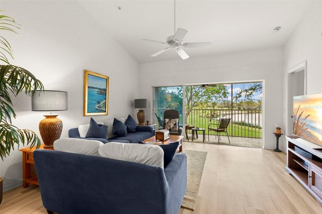 6758 FAIRVIEW TERRACE, Bradenton, FL 34203