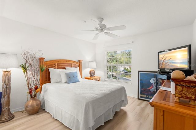 6758 FAIRVIEW TERRACE, Bradenton, FL 34203