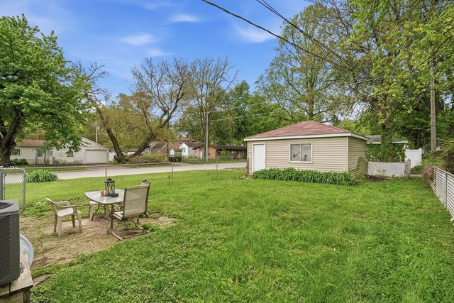 16784 Trapet Avenue, Hazel Crest, IL 60429