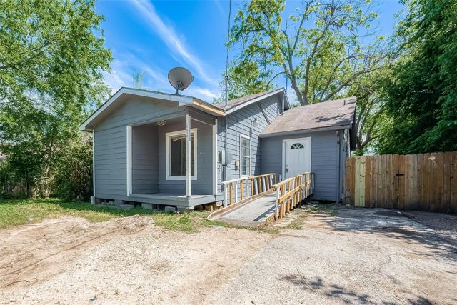 4810 Carmen Street, Houston, TX 77033