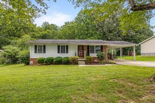 30 N Collins St, Mcminnville, TN 37110
