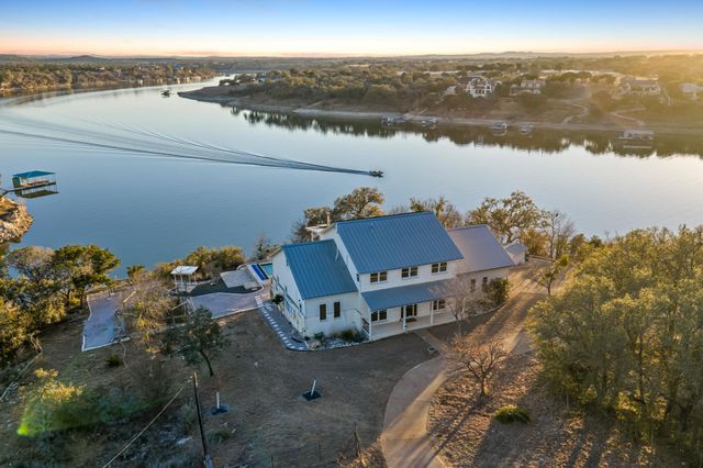 4300 Travis Peak TRL, Marble Falls, TX 78654