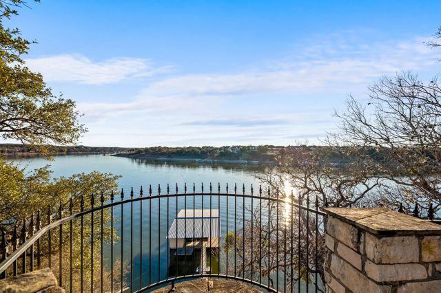 4300 Travis Peak TRL, Marble Falls, TX 78654