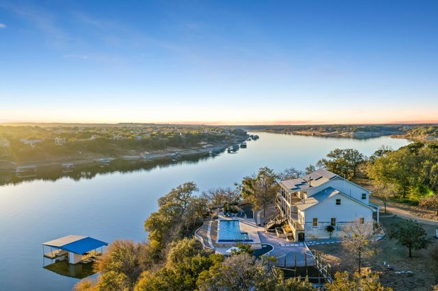 4300 Travis Peak TRL, Marble Falls, TX 78654