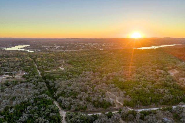 4300 Travis Peak TRL, Marble Falls, TX 78654