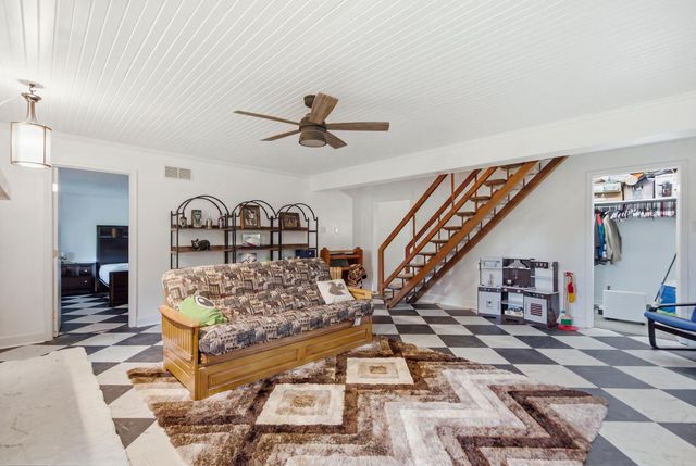 213 Augusta Drive, Georgetown, KY 40324